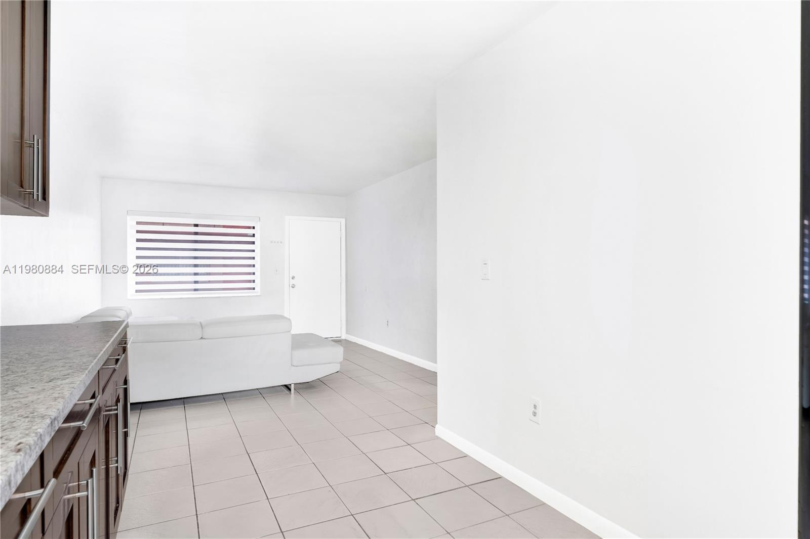 1281 W 29th St #6 Hialeah, FL 33012