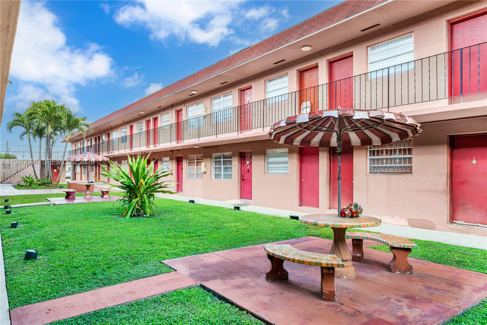 1281 W 29th St #6 Hialeah, FL 33012