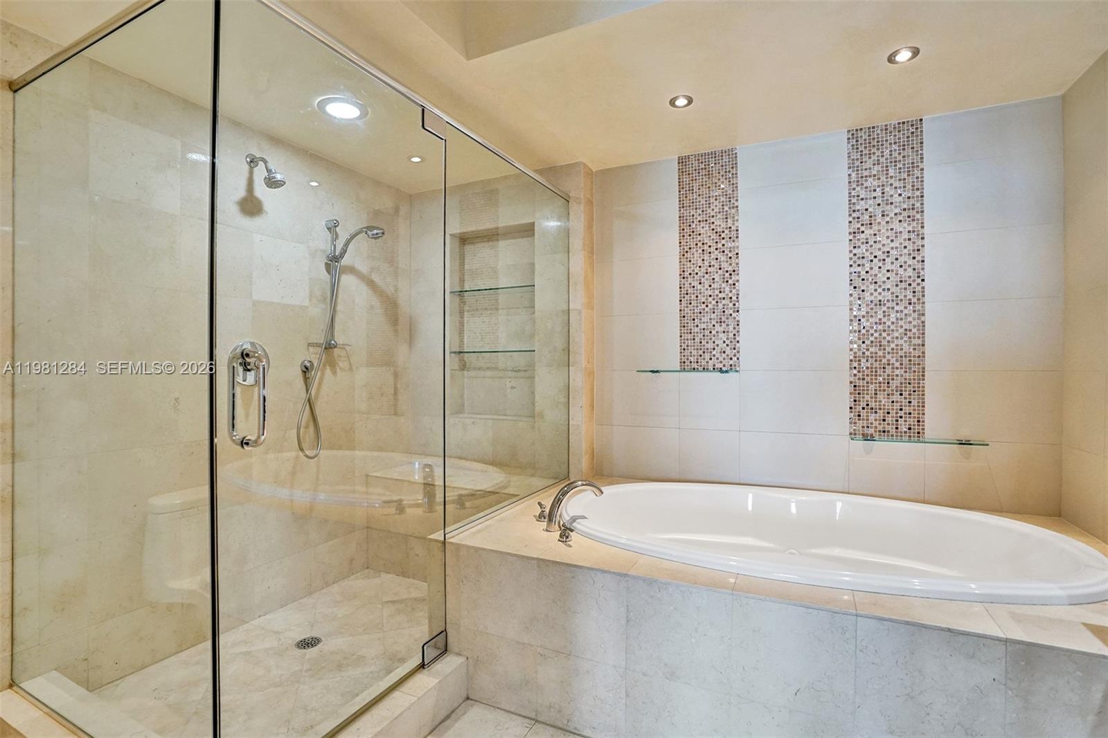 image Beach Club 138