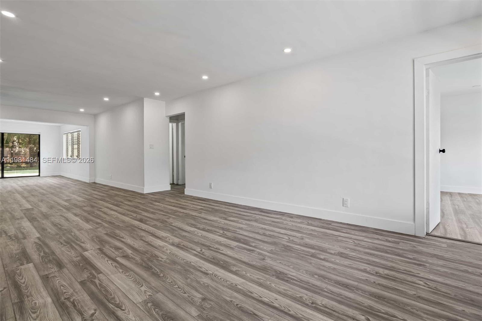 2517 Polk St Hollywood, FL 33020