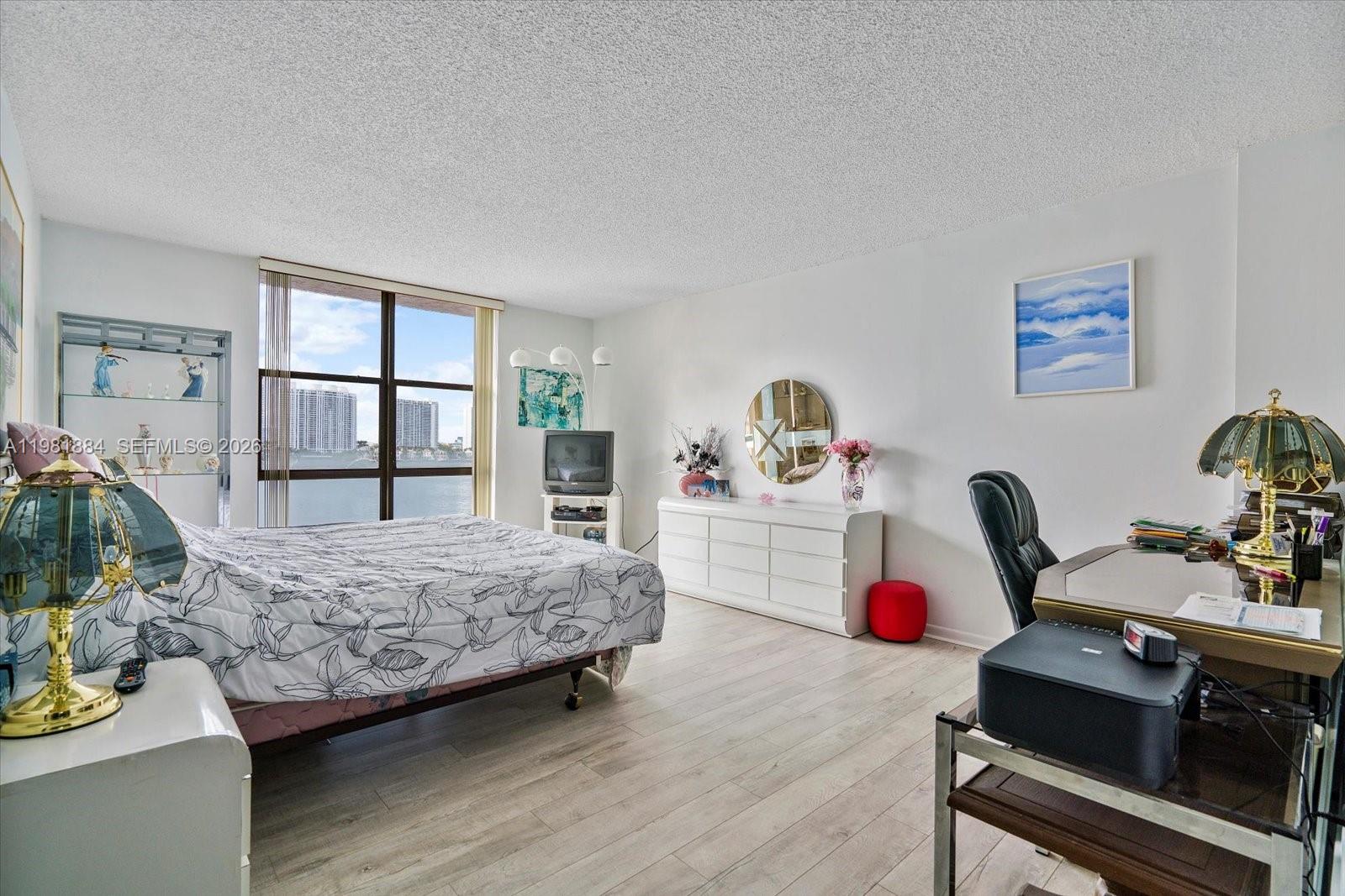 17500 N Bay Rd #S-707 Sunny Isles Beach, FL 33160