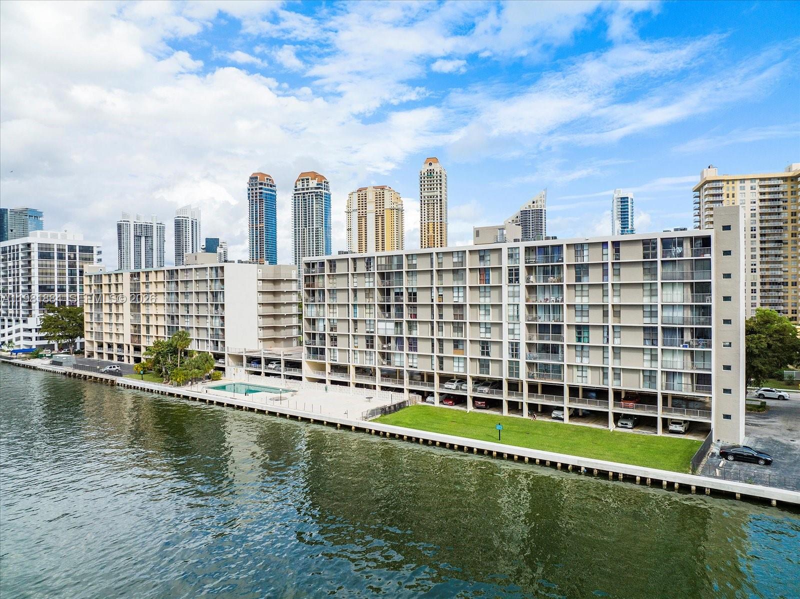 17500 N Bay Rd #S-707 Sunny Isles Beach, FL 33160