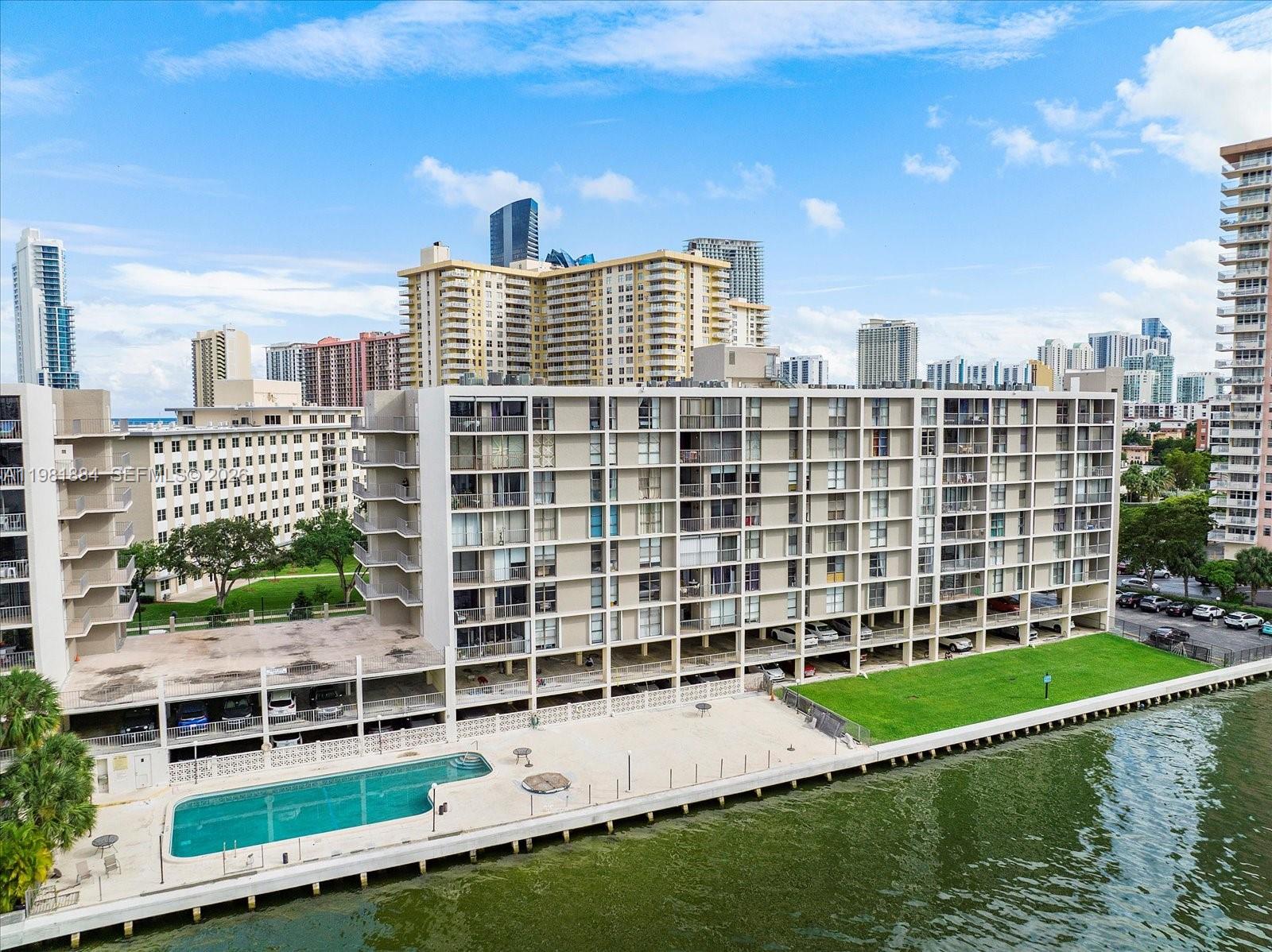 17500 N Bay Rd #S-707 Sunny Isles Beach, FL 33160