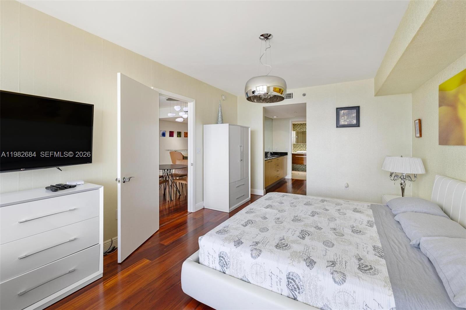 image Beach Club 311