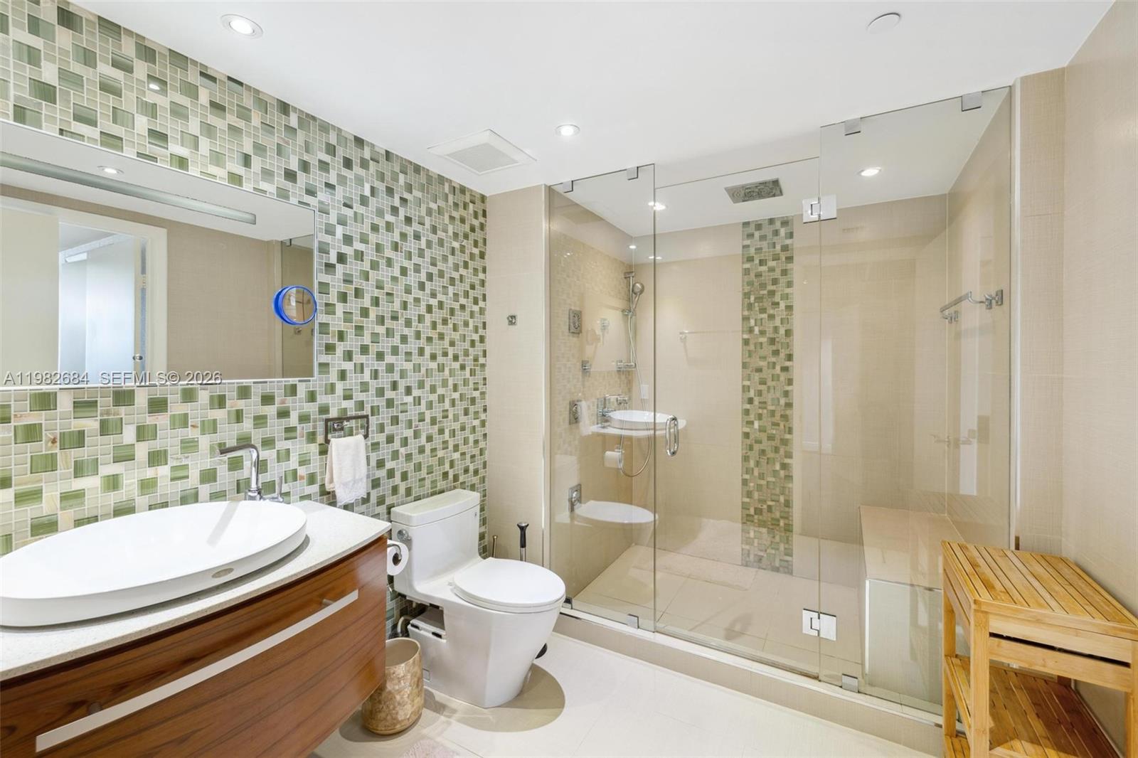 image Beach Club 312