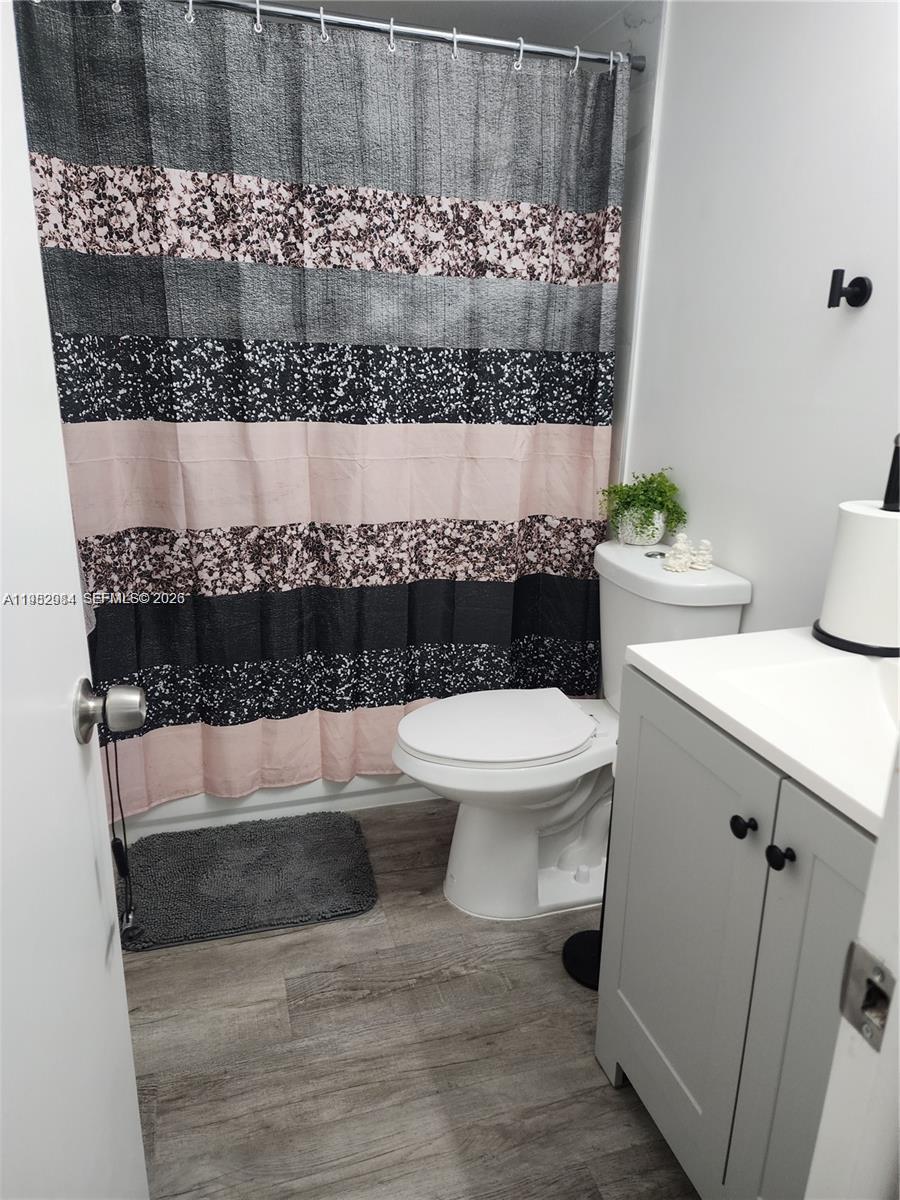 7605 NW 4th Pl #206 Margate, FL 33063