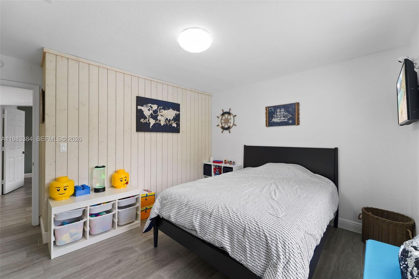 7827 NW 166th Ter Miami Lakes, FL 33016