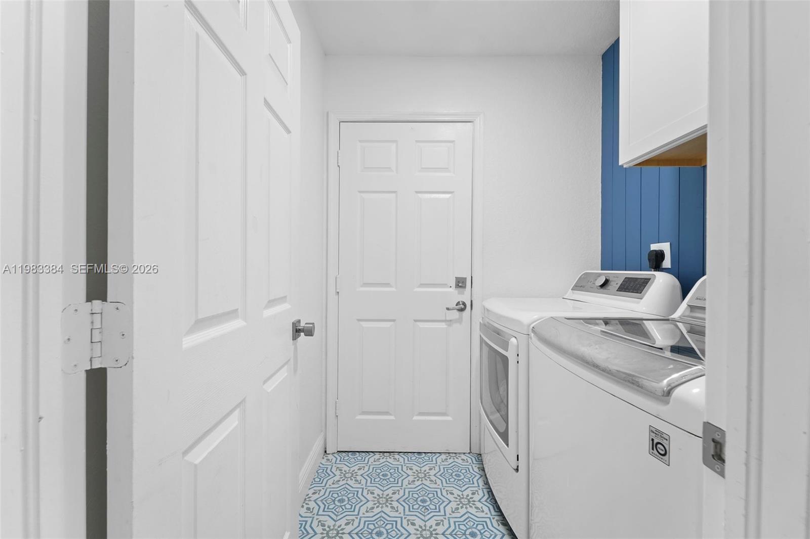 7827 NW 166th Ter Miami Lakes, FL 33016