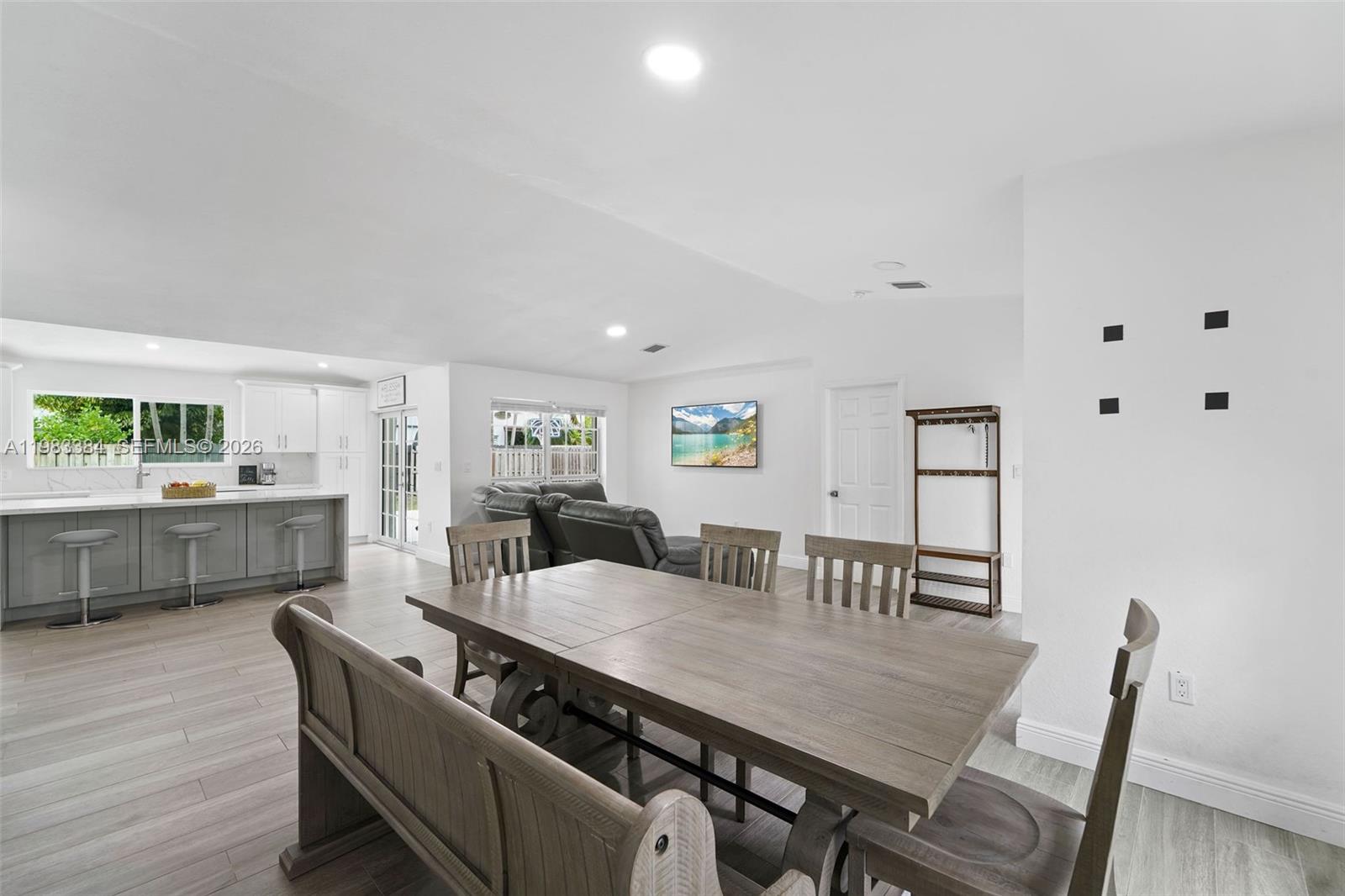 7827 NW 166th Ter Miami Lakes, FL 33016