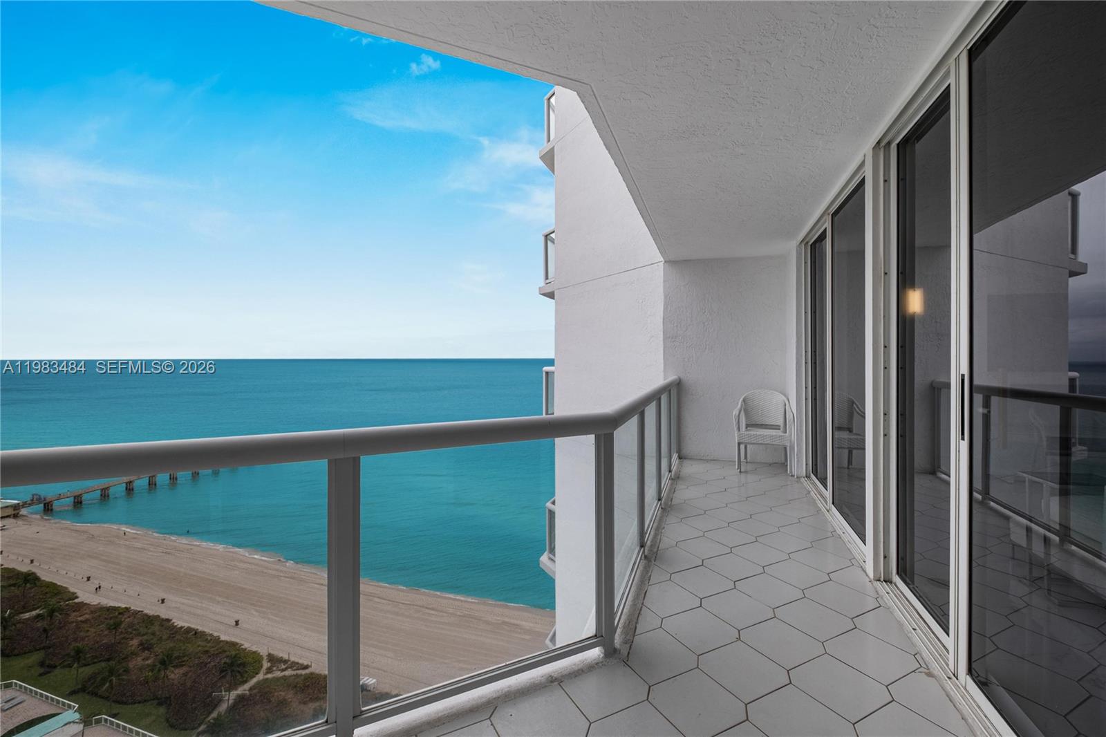 16425 Collins Ave #2215 Sunny Isles Beach, FL 33160