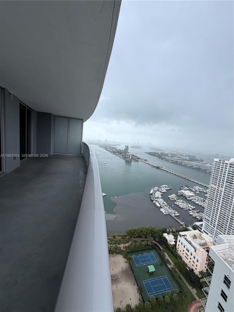 image Aria on the Bay3