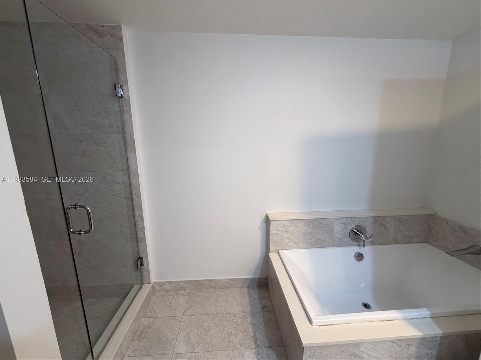 image Aria on the Bay8