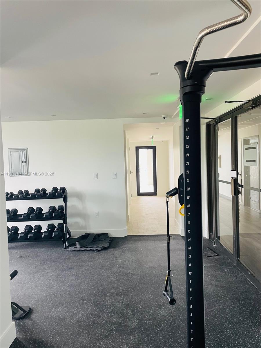 2829 Indian Crk Dr #603 Miami Beach, FL 33140