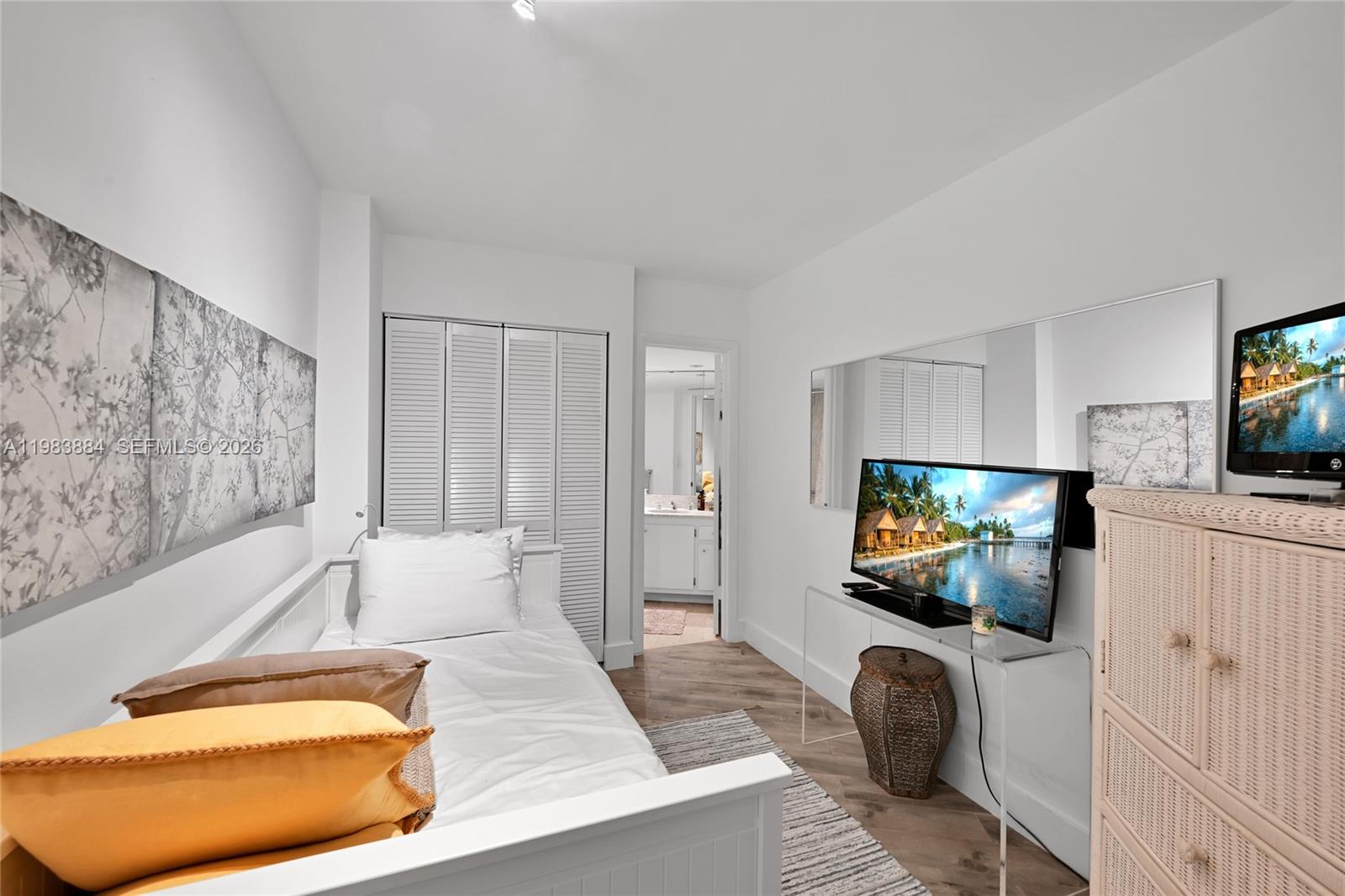 image Towers of Key Biscayne11