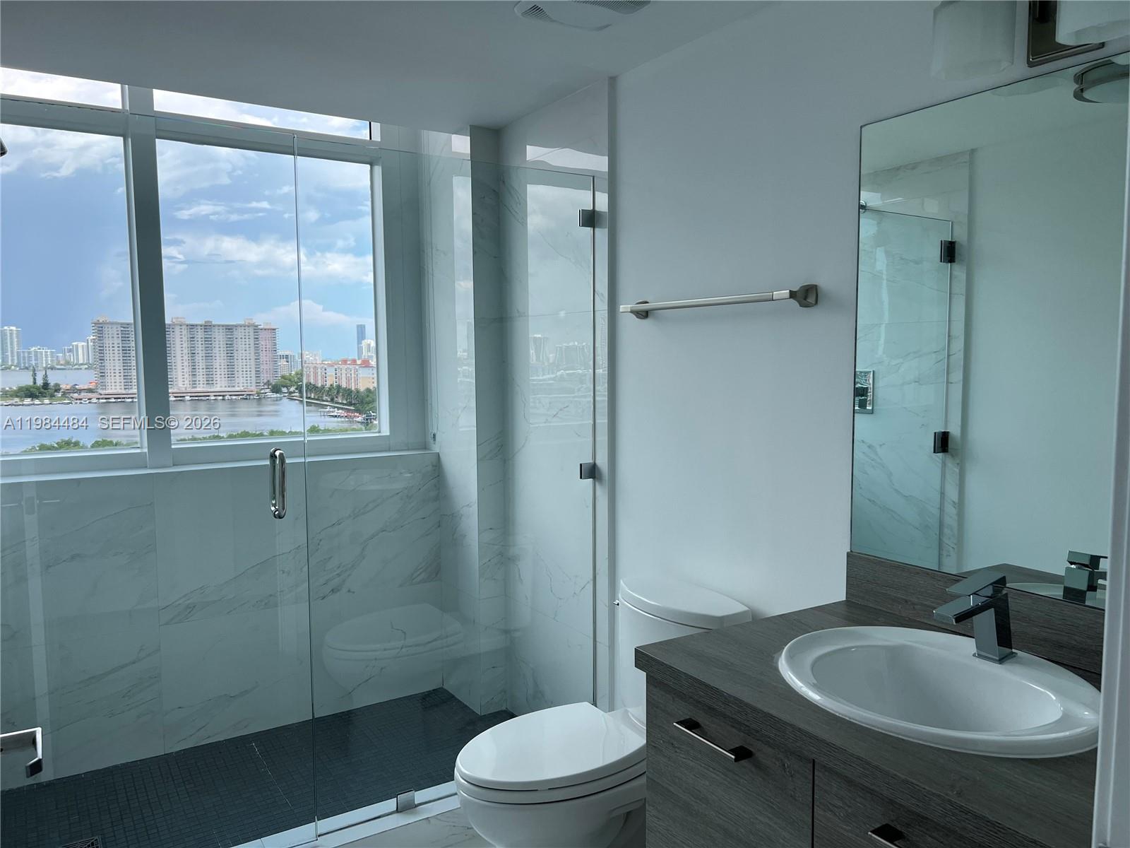 400 Sunny Isles Blvd #1105 Sunny Isles Beach, FL 33160