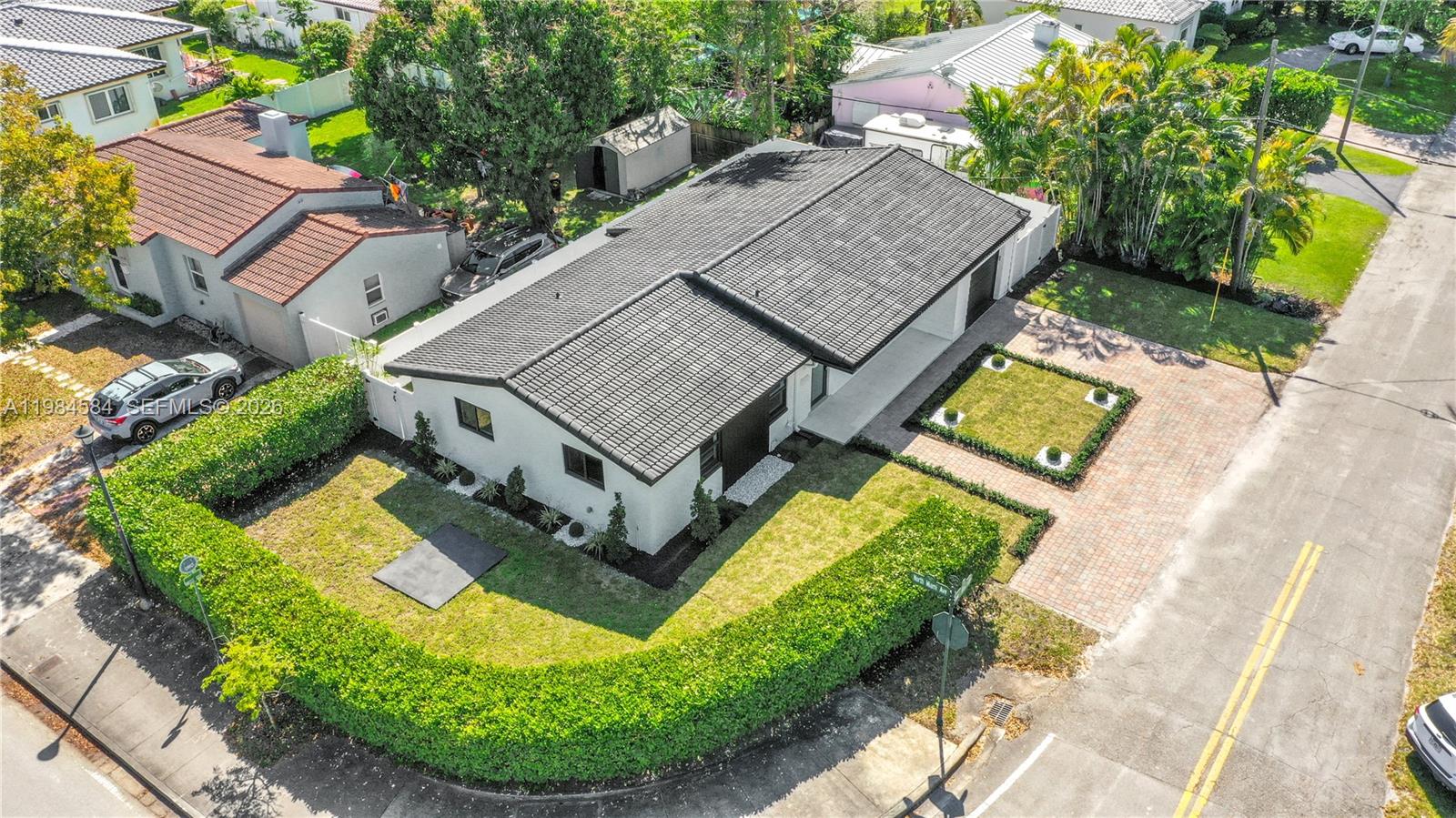 10 NW 100th St Miami Shores, FL 33150