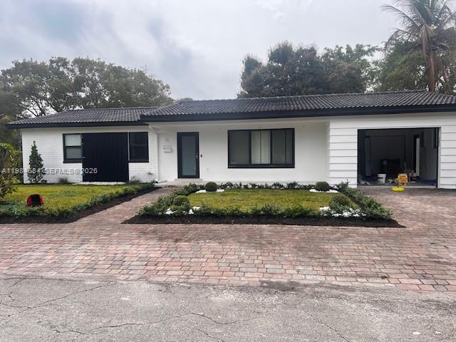 10 NW 100th St Miami Shores, FL 33150