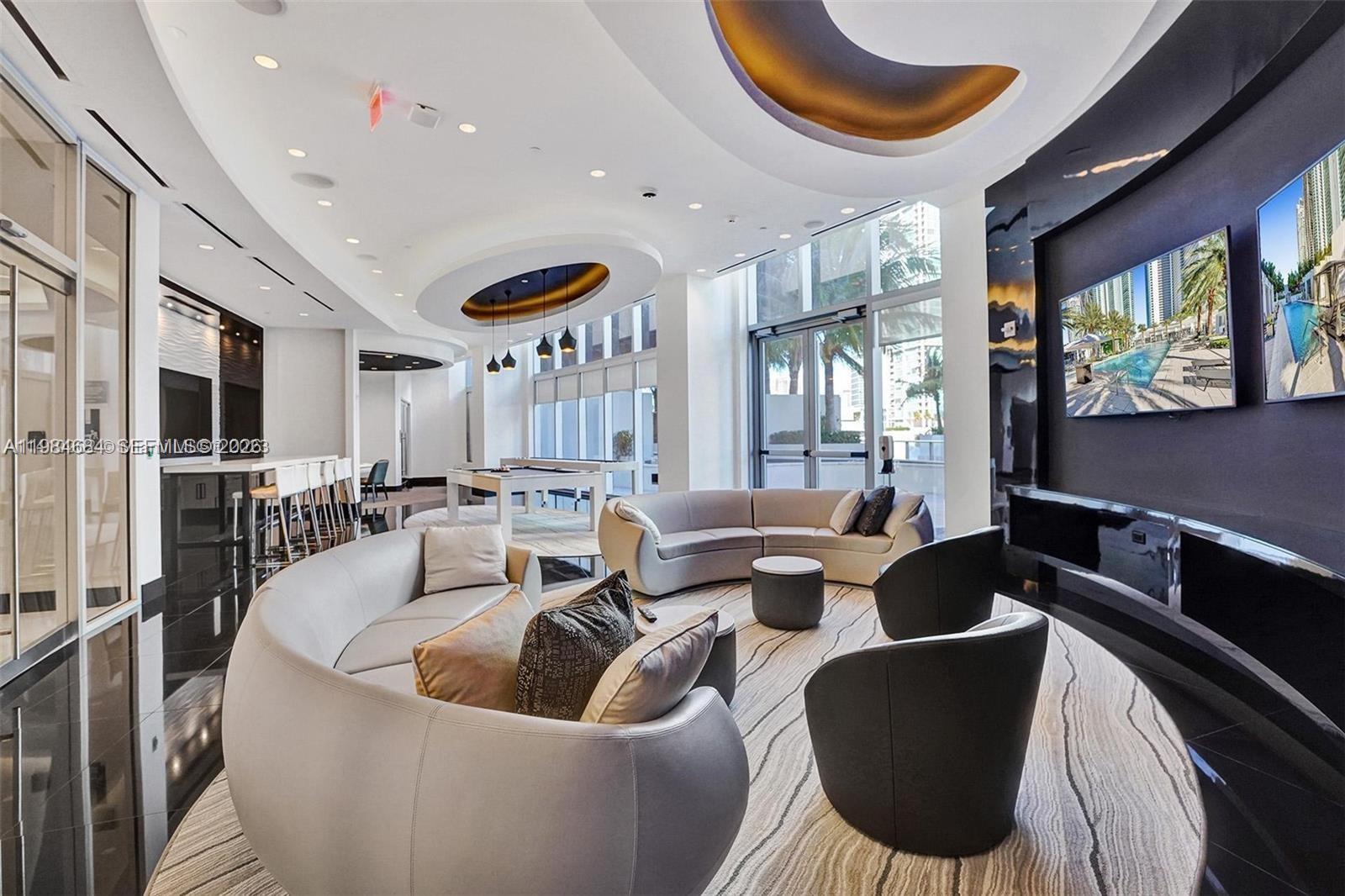 851 NE 1st Ave #3601 Miami, FL 33132