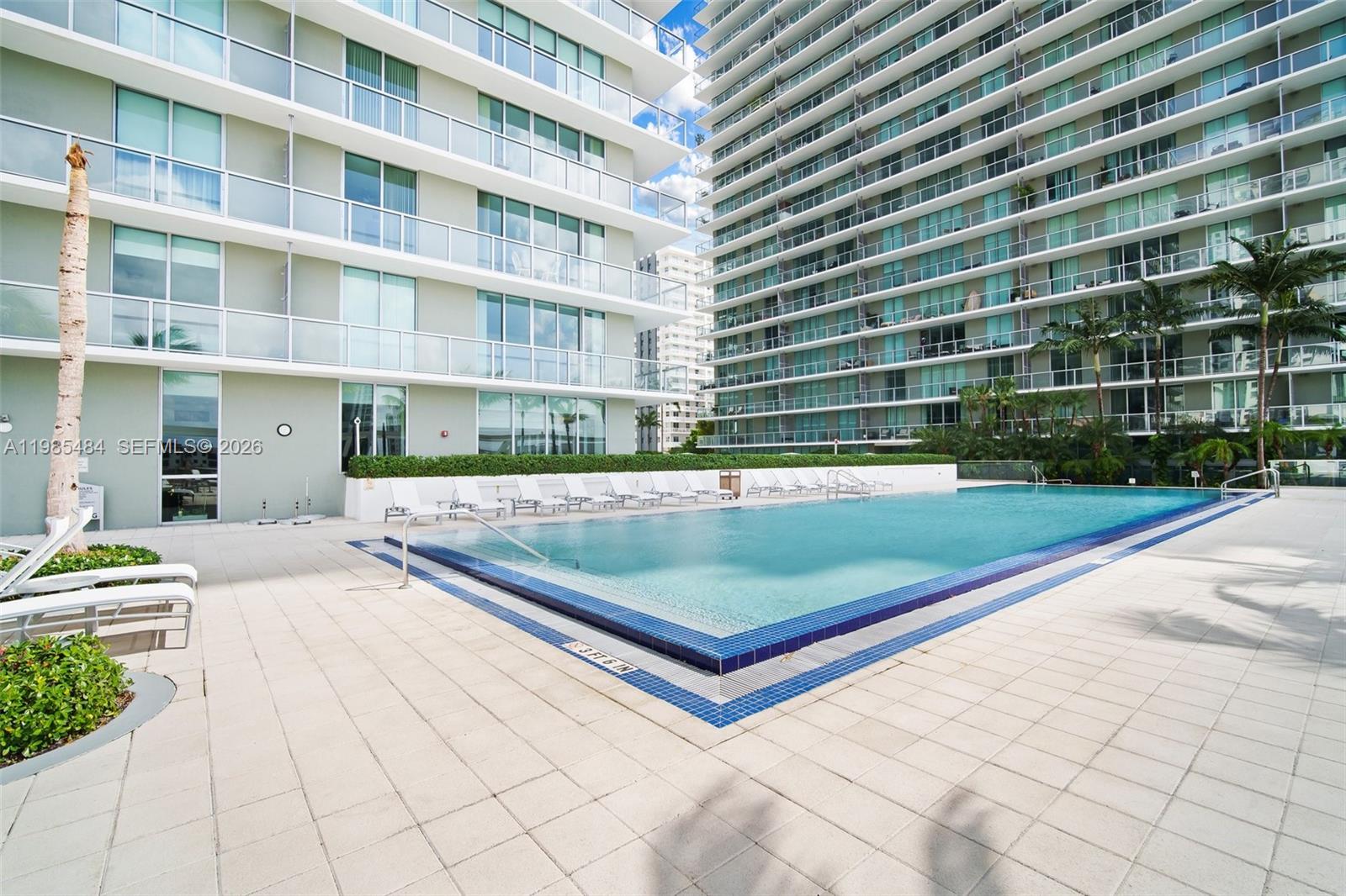 image Axis on Brickell South21