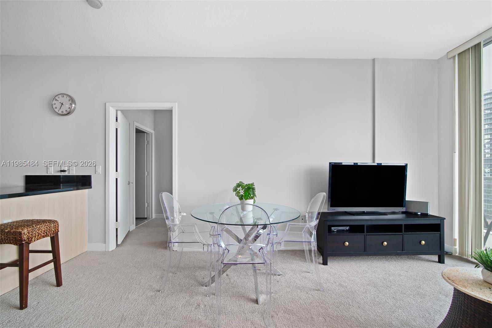 image Axis on Brickell South3