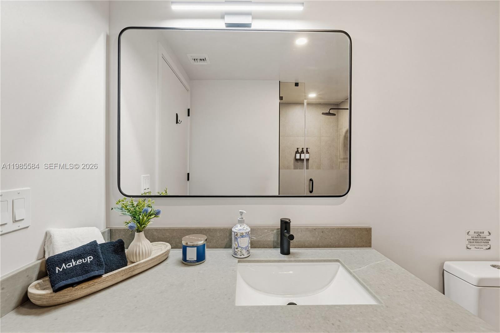 image 501 FIRST Residences16