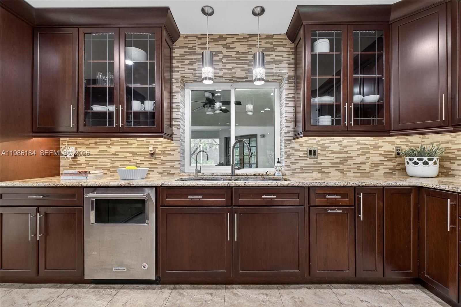 6125 SW 109th St Pinecrest, FL 33156