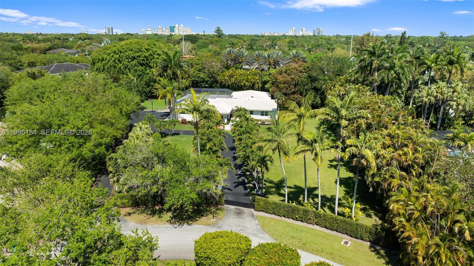 6125 SW 109th St Pinecrest, FL 33156