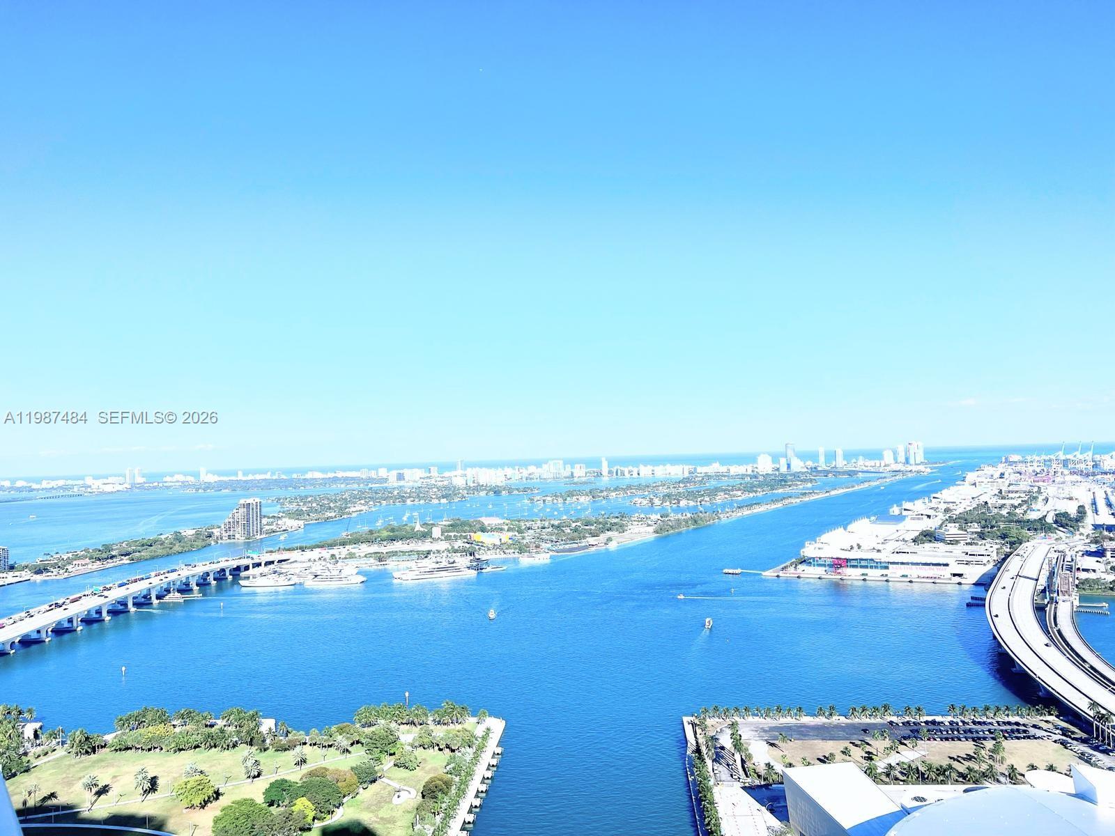 888 Biscayne Blvd #4807 Miami, FL 33132