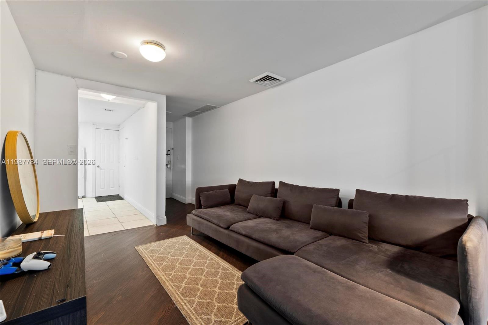 801 Brickell Bay Dr #361 Miami, FL 33131