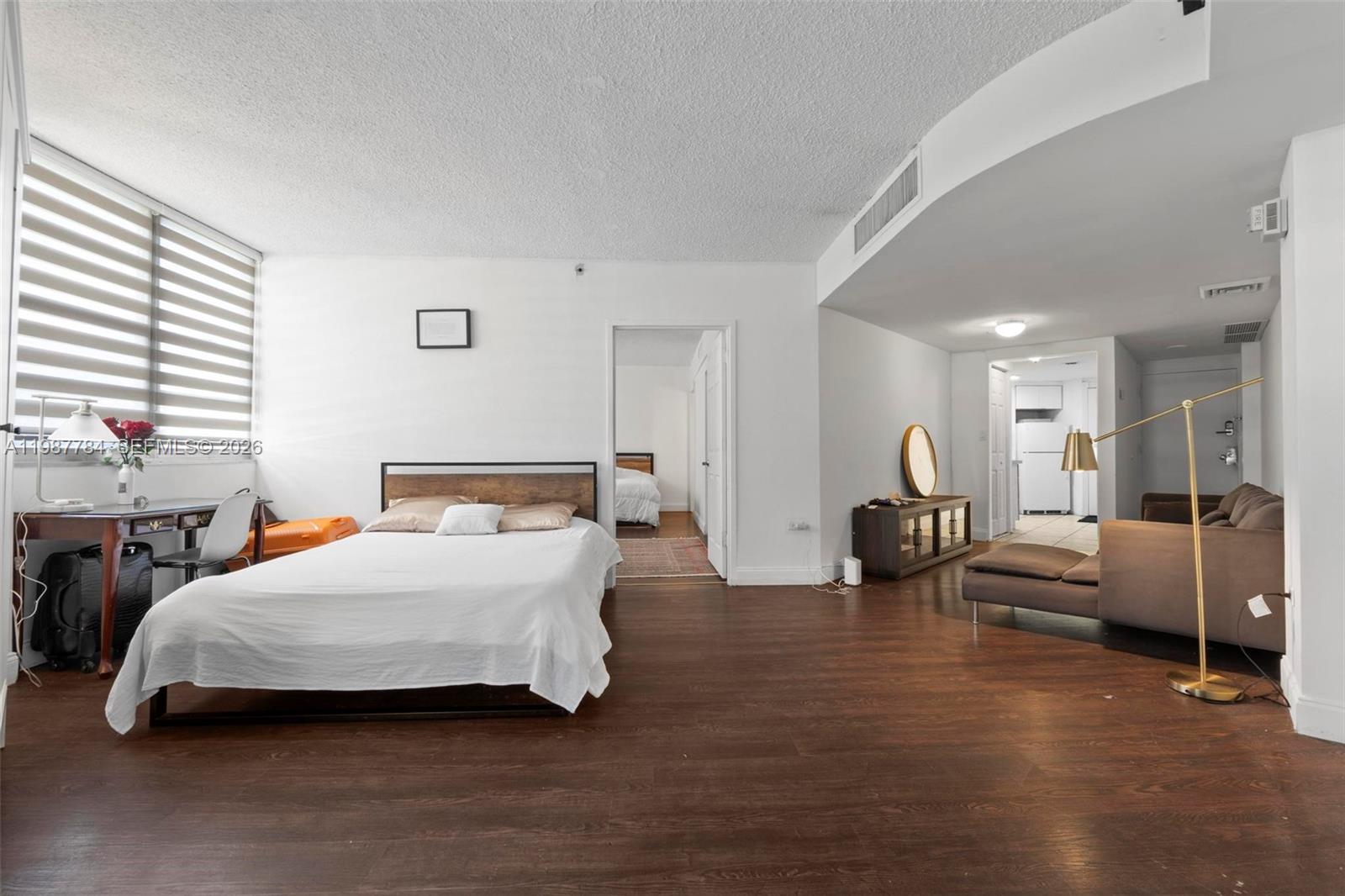 801 Brickell Bay Dr #361 Miami, FL 33131