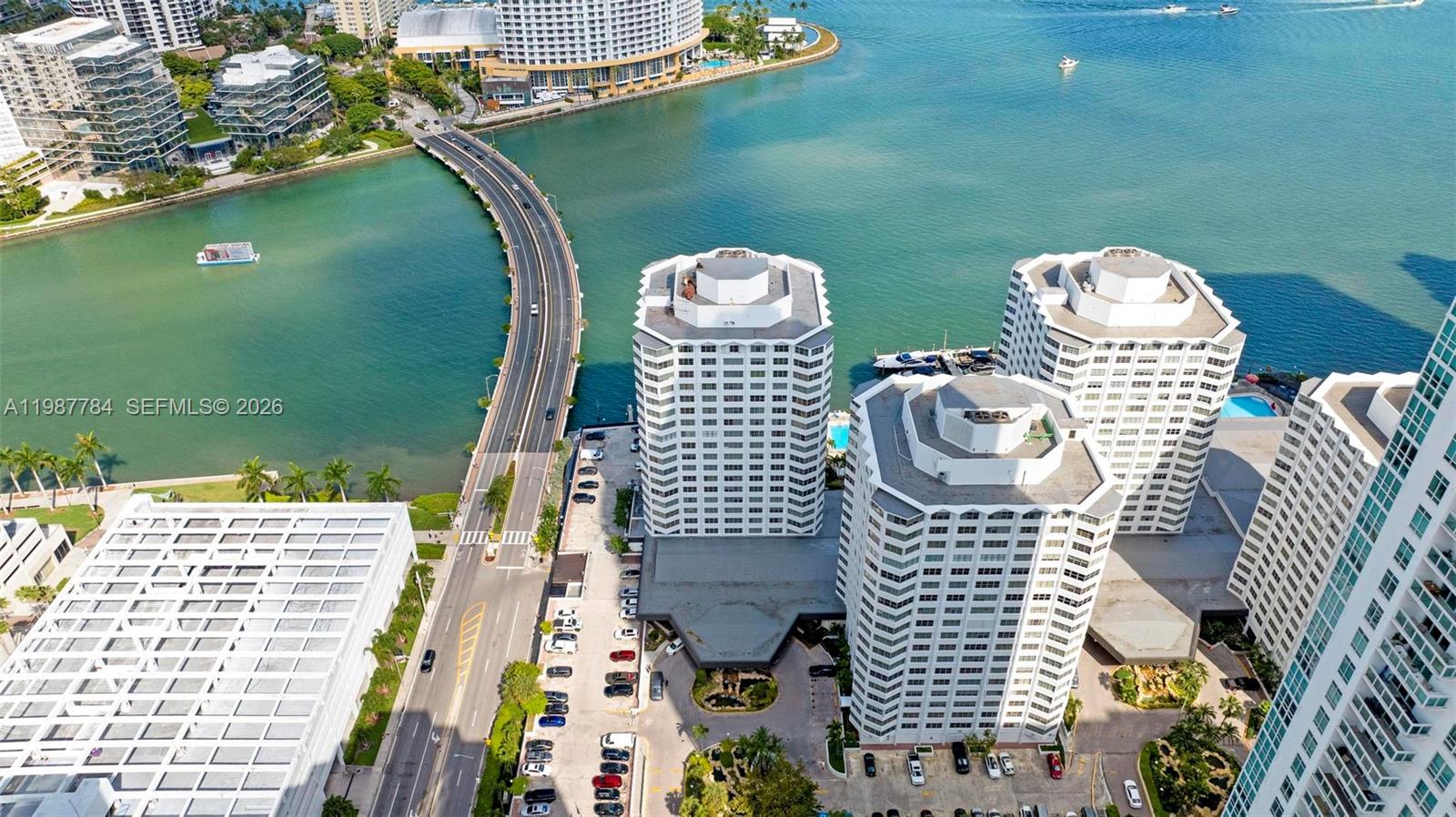 801 Brickell Bay Dr #361 Miami, FL 33131