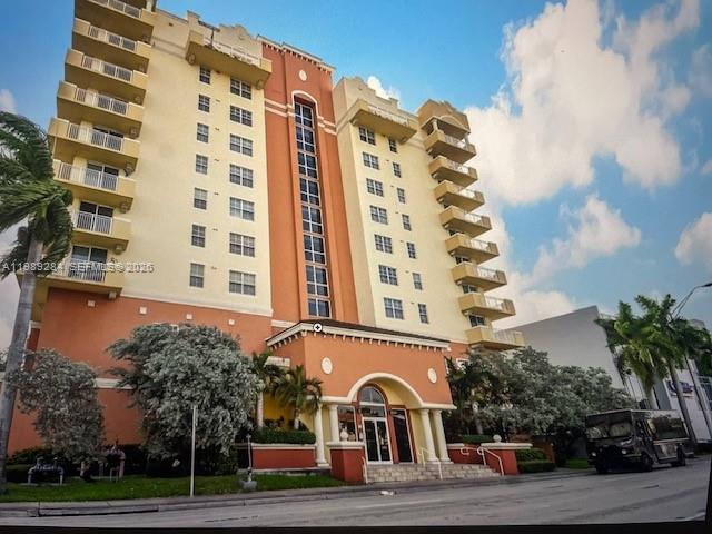 215 SW 42th Ave #602