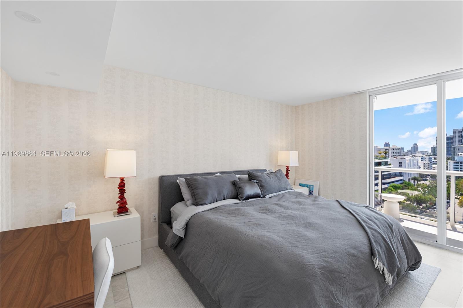 image Sunset Harbour South30