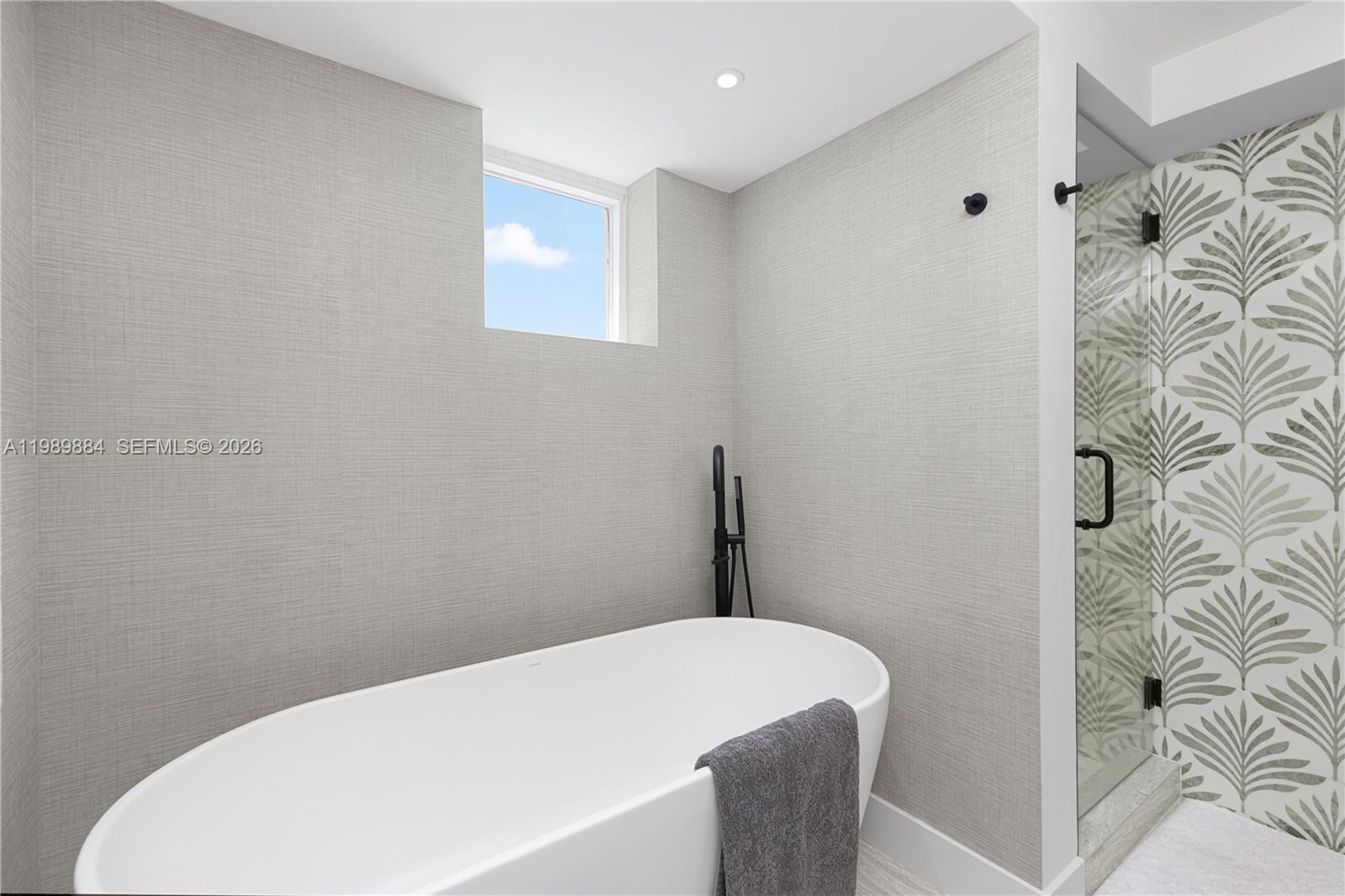 image Sunset Harbour South34