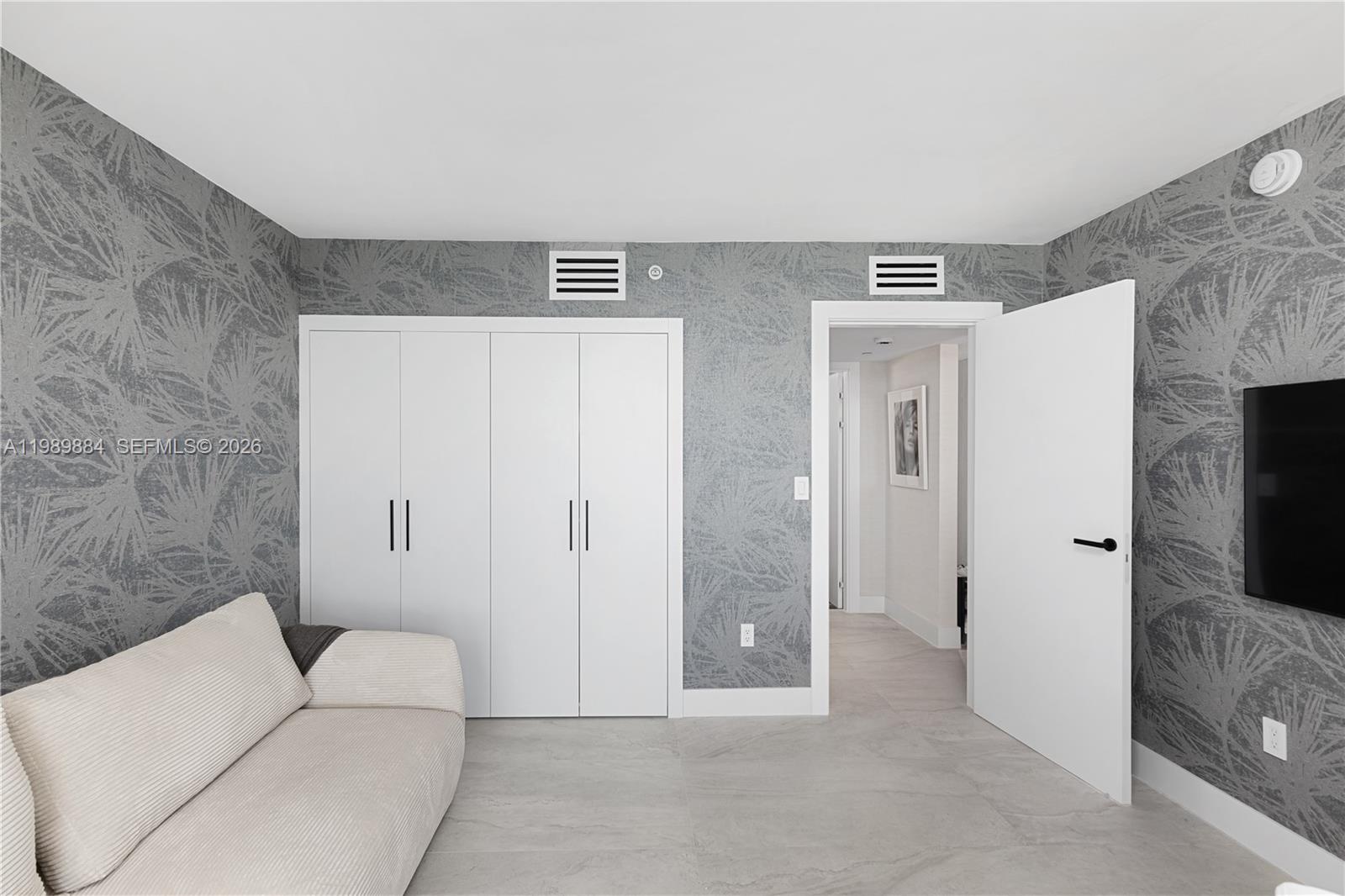 image Sunset Harbour South36