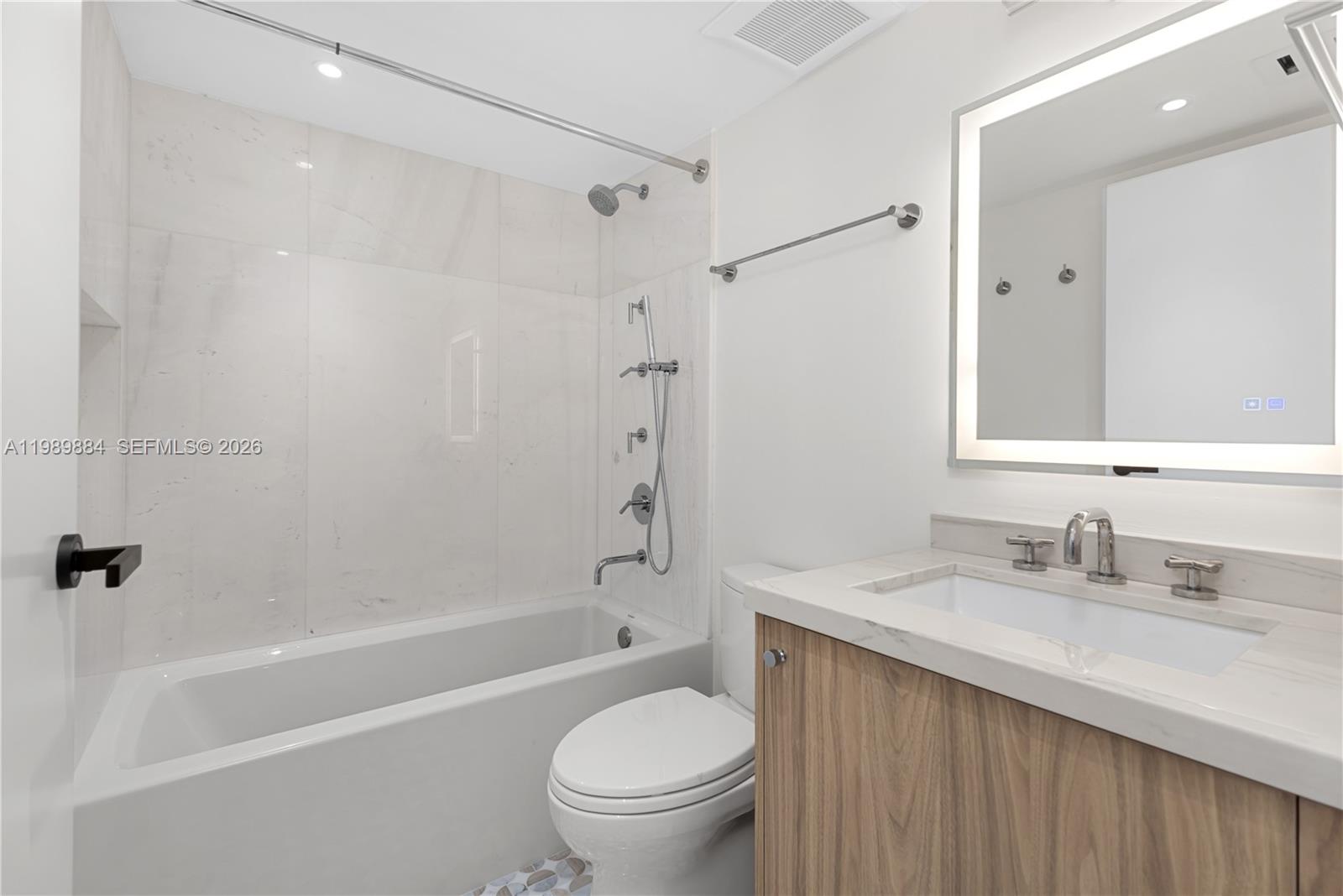 image Sunset Harbour South40