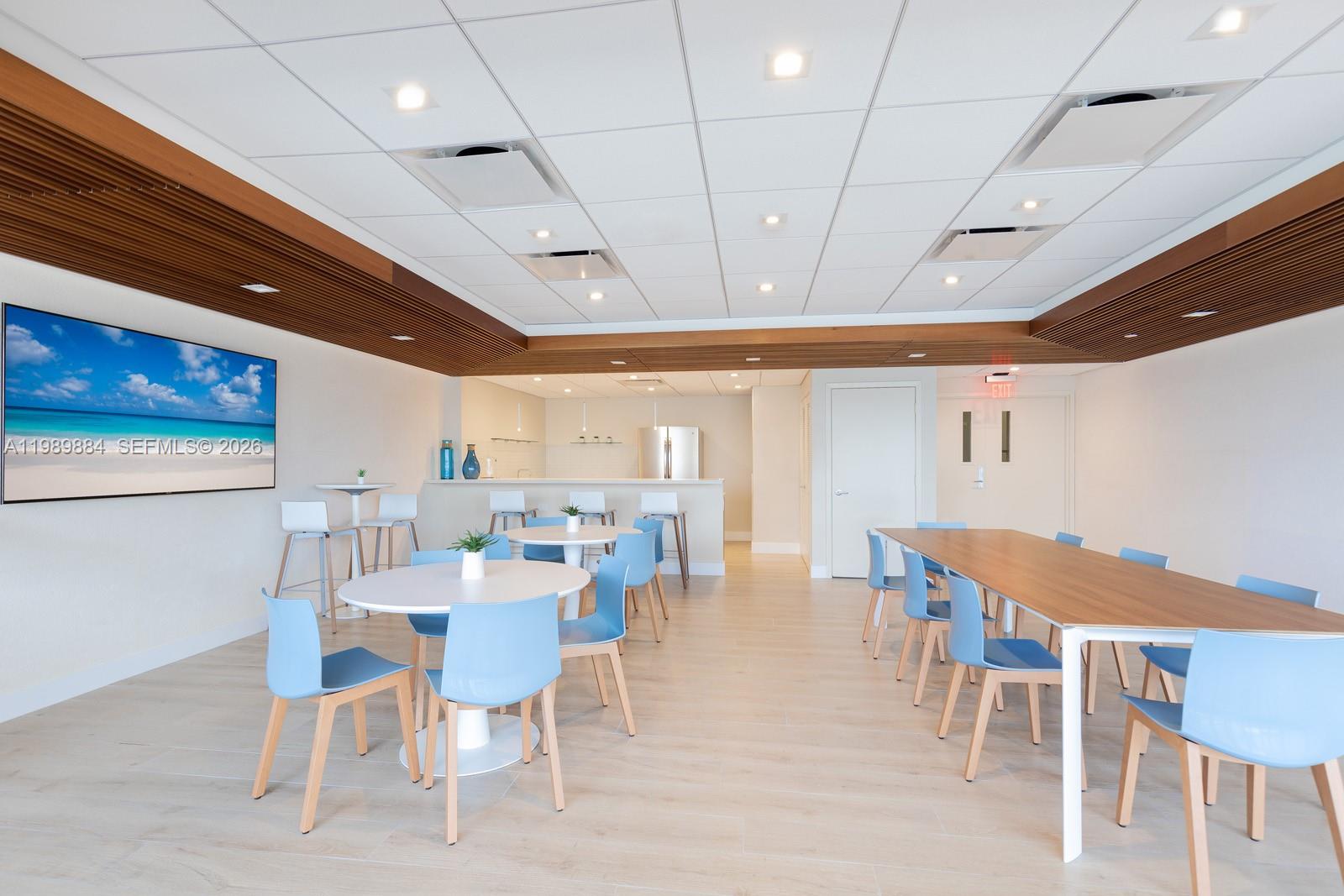 image Sunset Harbour South47