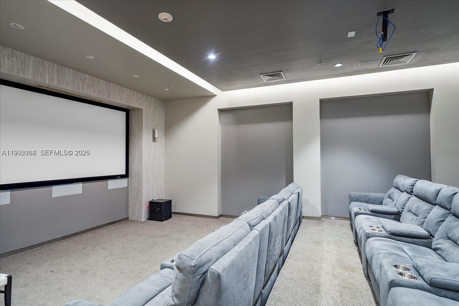 image Harbour House17