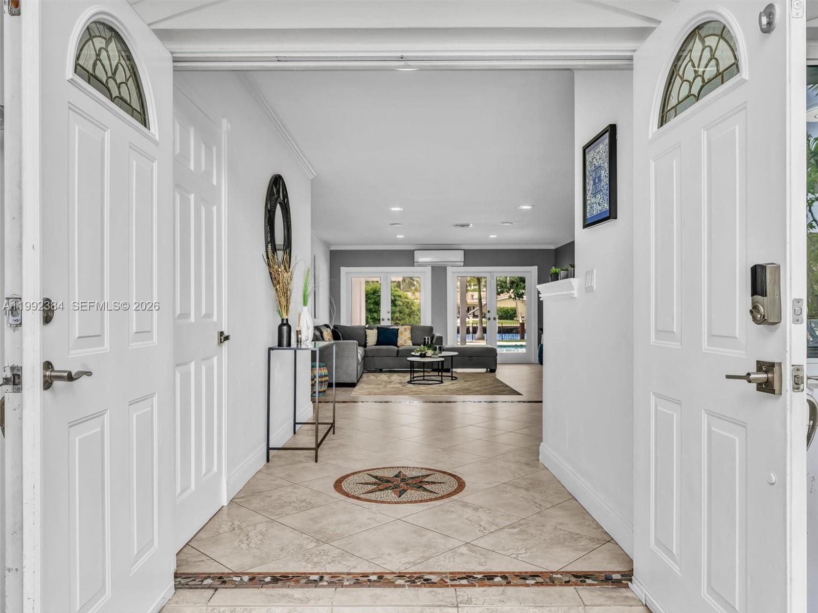 413 Tamarind Dr Hallandale Beach, FL 33009