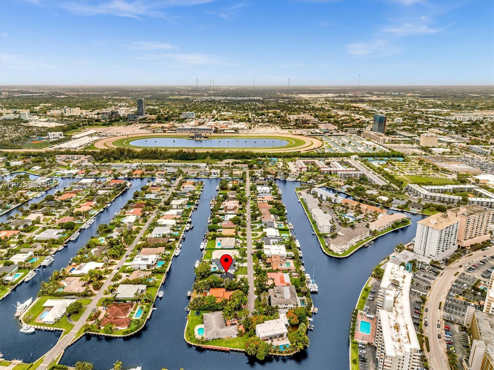 413 Tamarind Dr Hallandale Beach, FL 33009