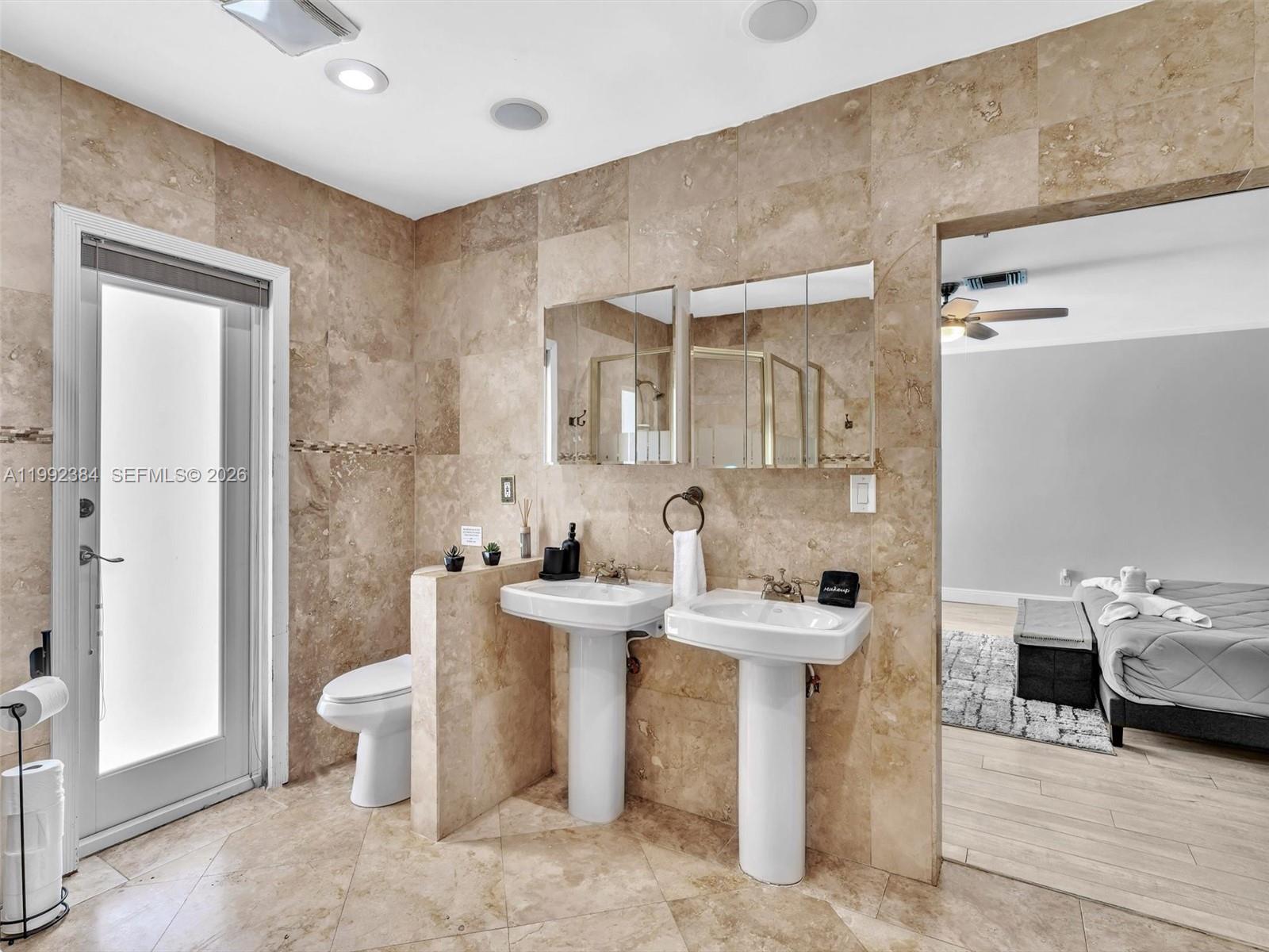 413 Tamarind Dr Hallandale Beach, FL 33009