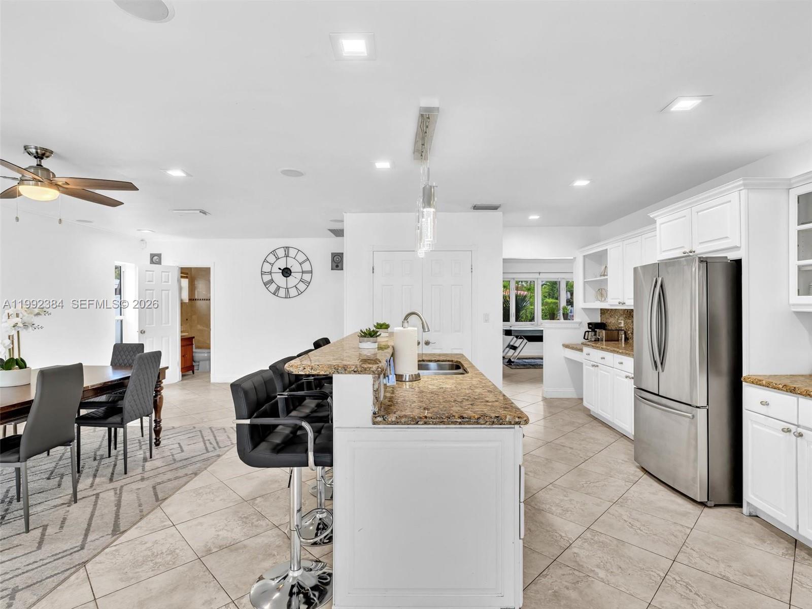 413 Tamarind Dr Hallandale Beach, FL 33009