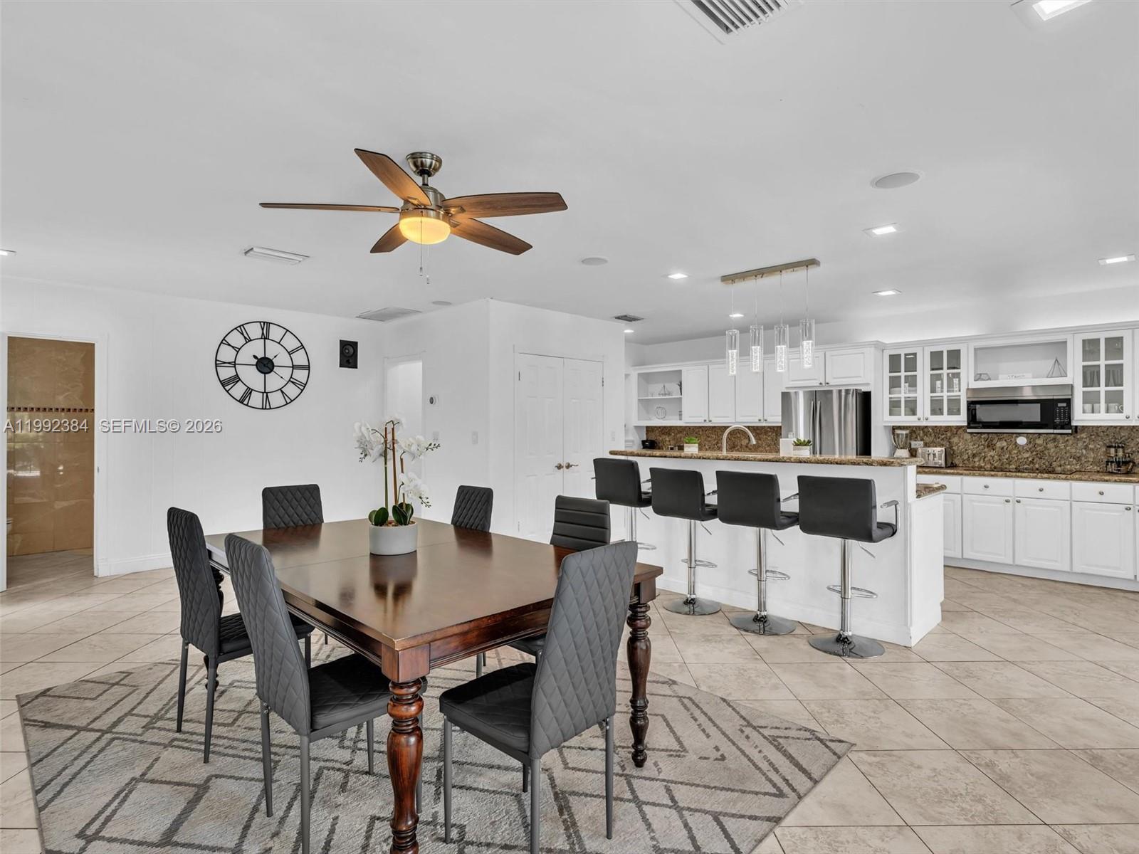 413 Tamarind Dr Hallandale Beach, FL 33009