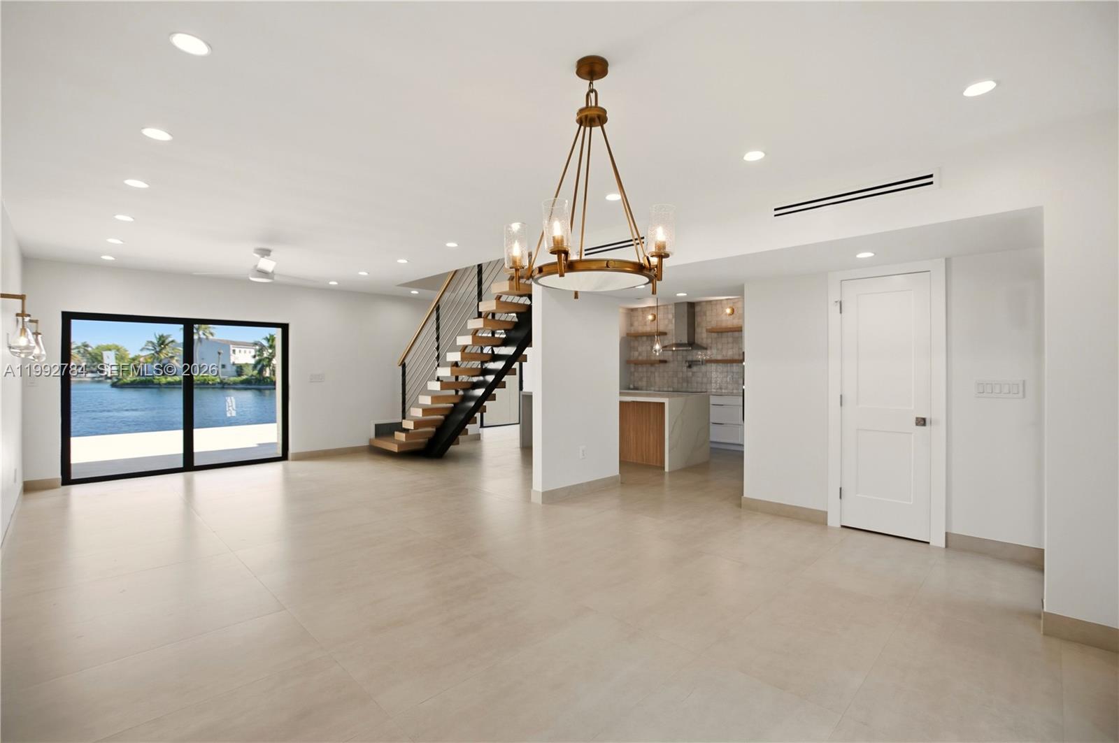 7238 Jacaranda Ln Miami Lakes, FL 33014