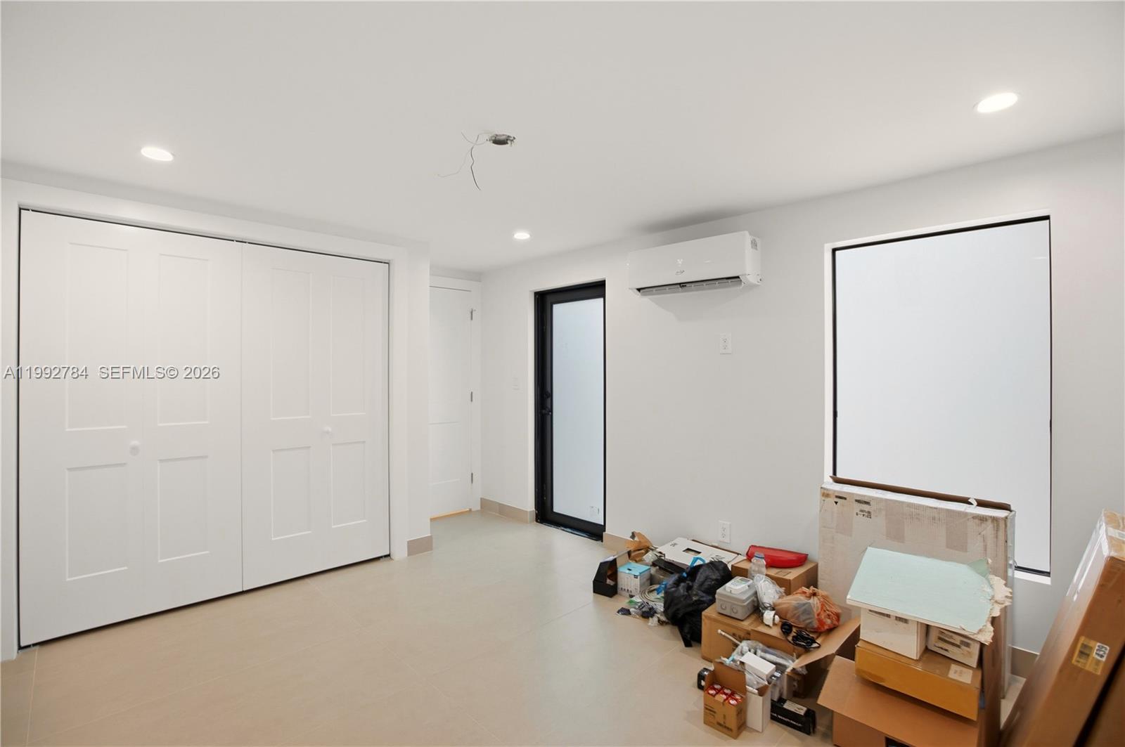 7238 Jacaranda Ln Miami Lakes, FL 33014