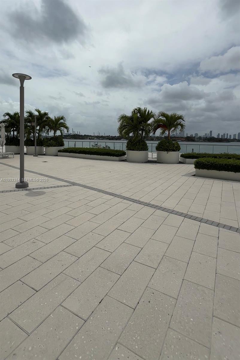 image Mirador 1000 (South Tower)16