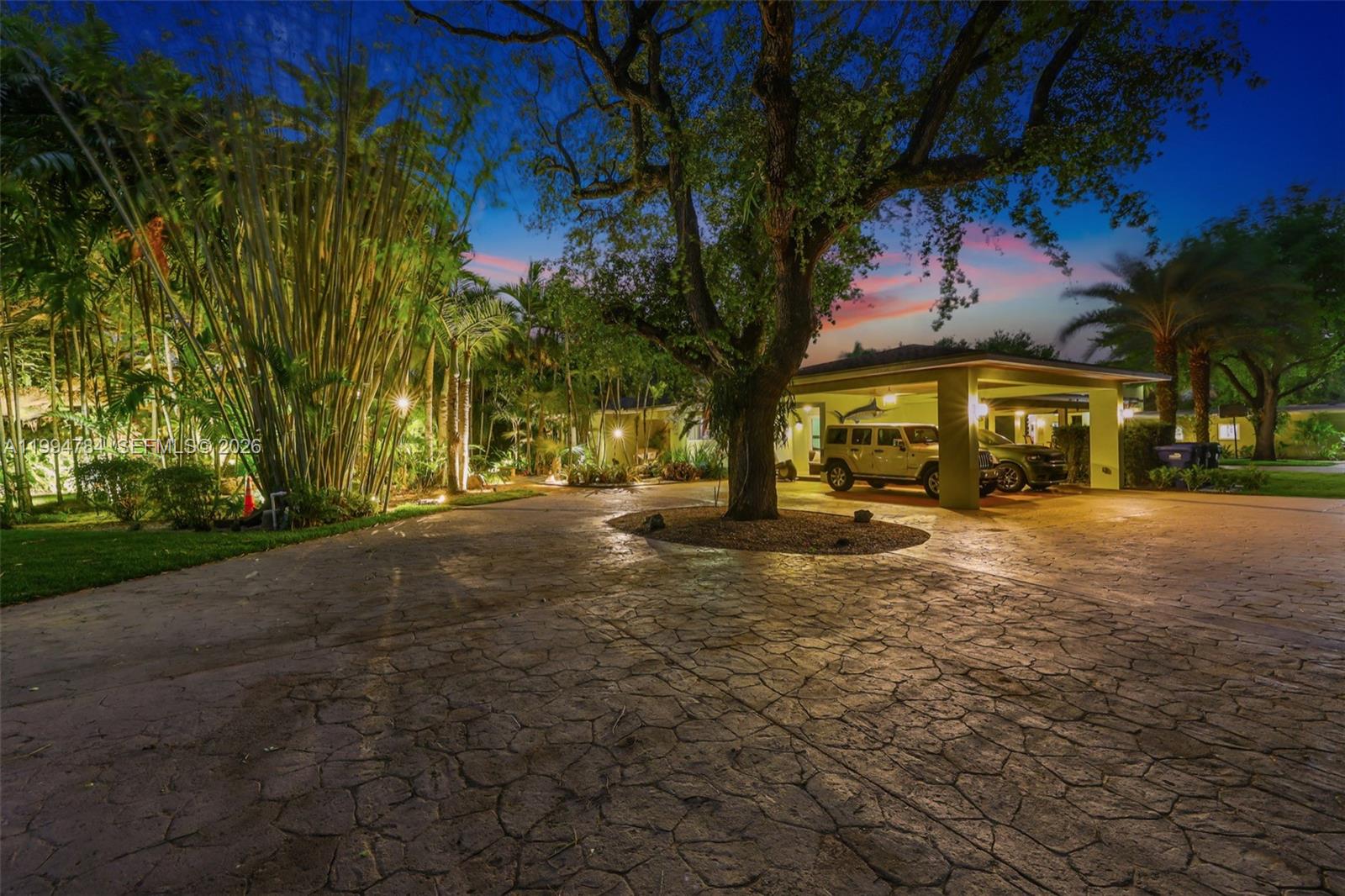 9234 SW 112th St Miami, FL 33176