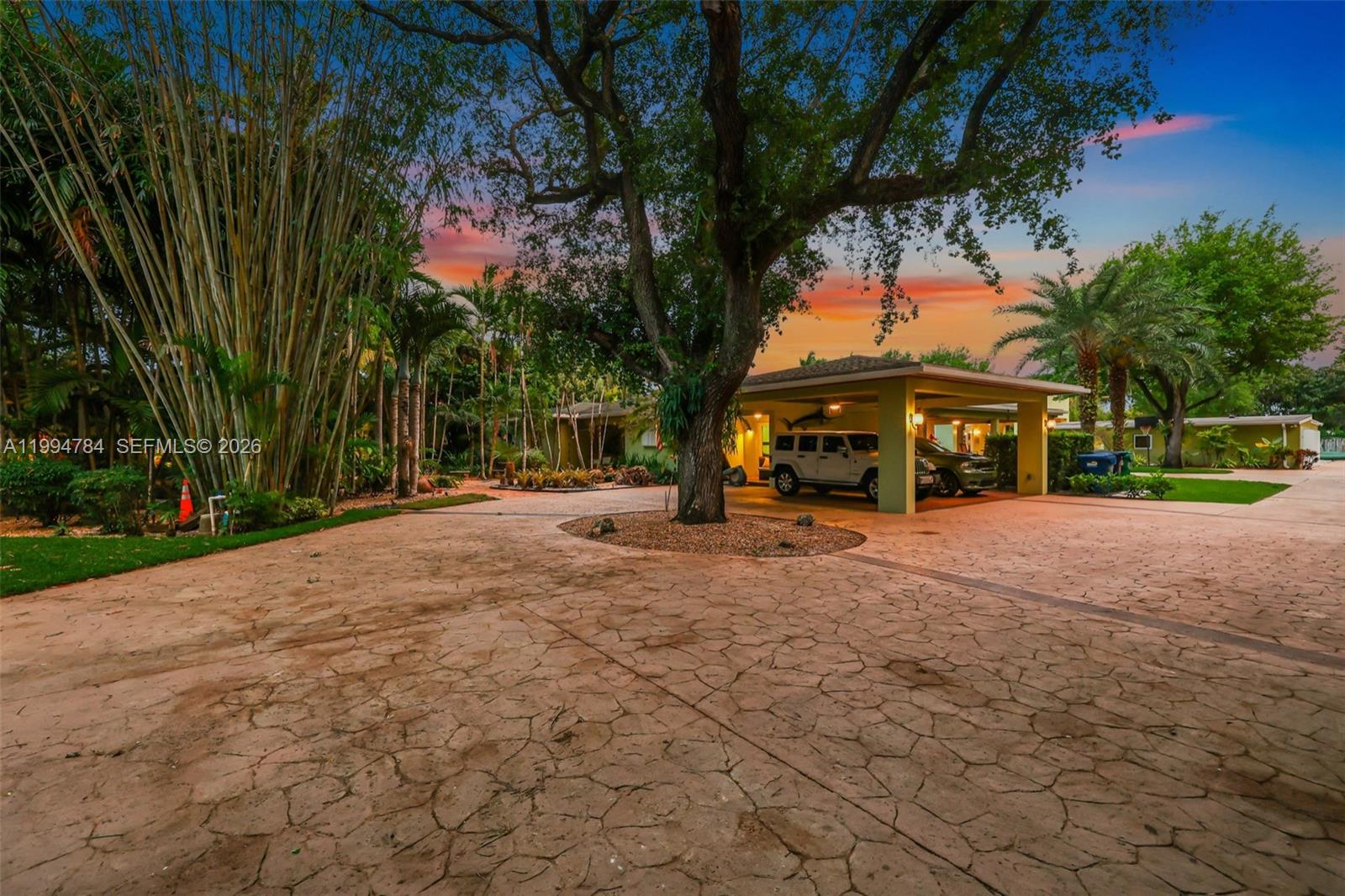 9234 SW 112th St Miami, FL 33176