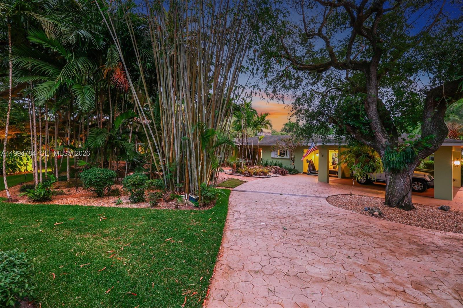 9234 SW 112th St Miami, FL 33176