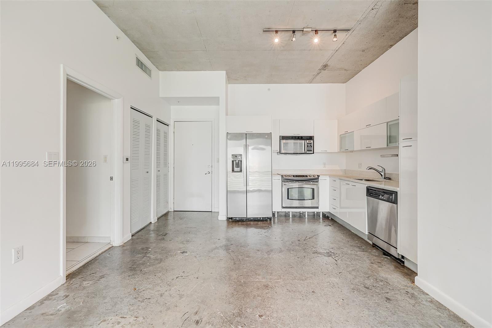 image The Loft 221